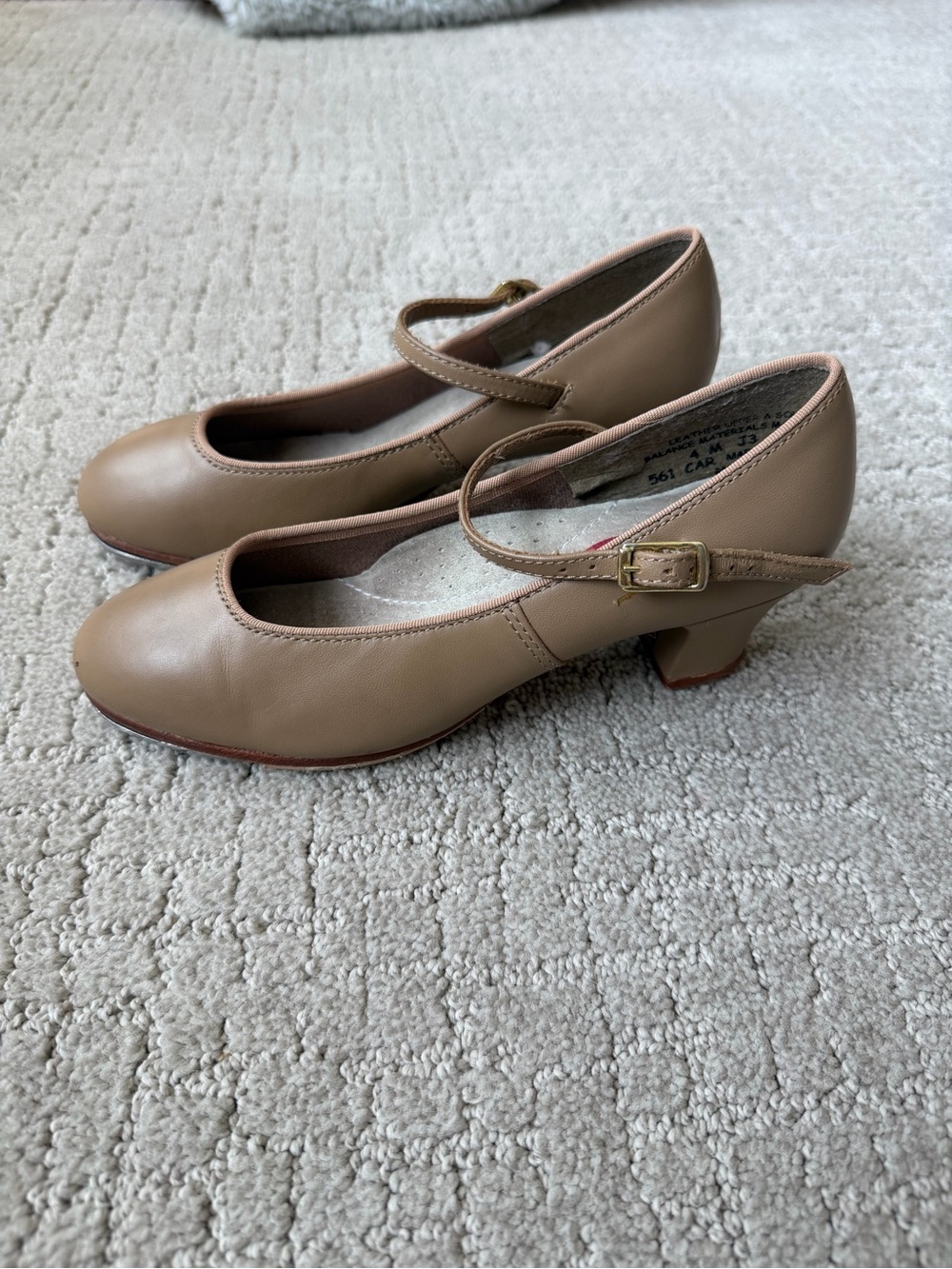 Capezio Girls' Mary Jane Tap Shoes in Tan Size 4
